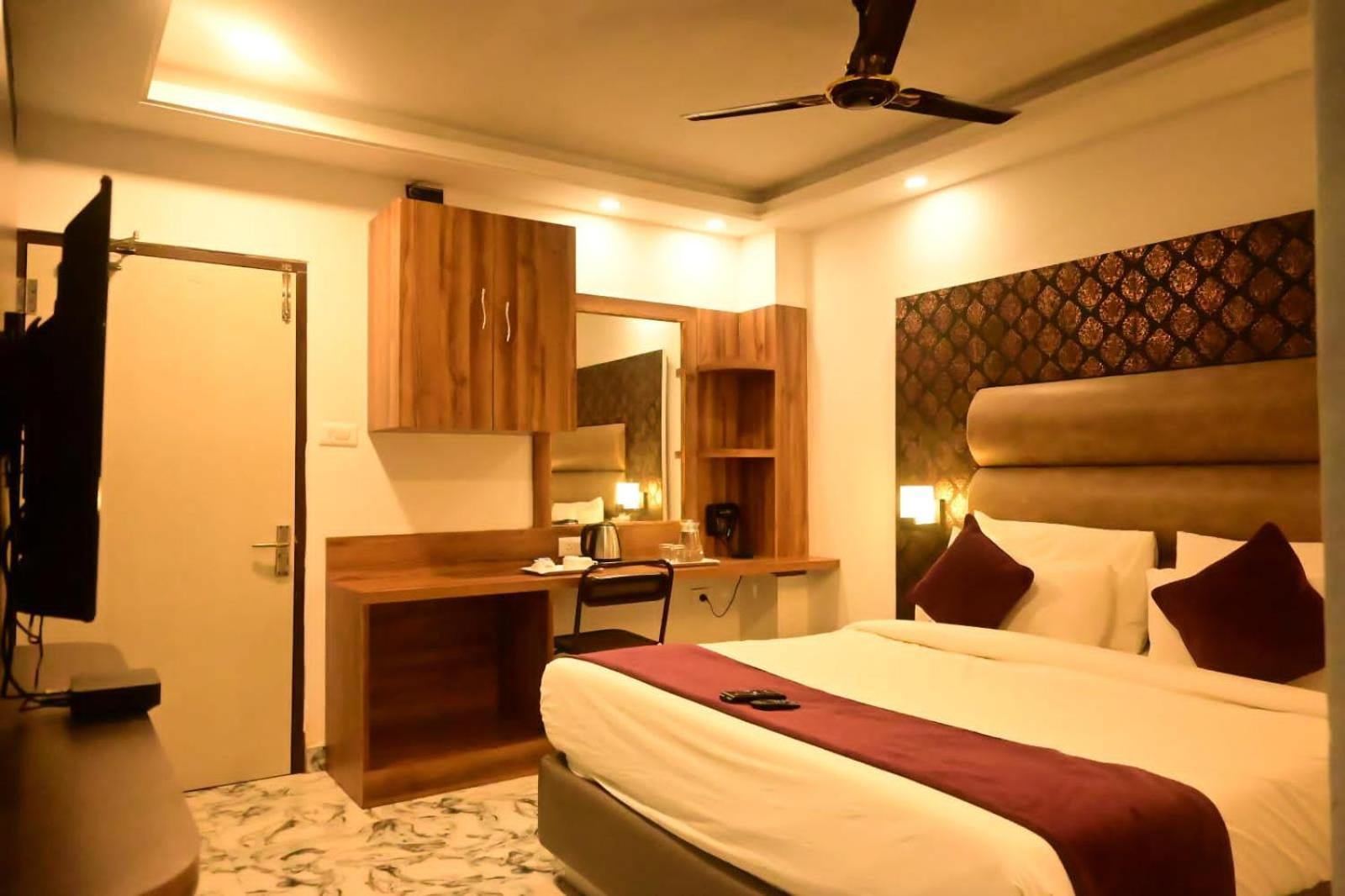 All Season Residency Havelock Island Buitenkant foto